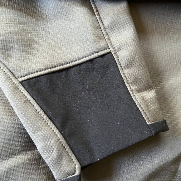 Arc'teryx Shell Jacket in gray size large - men's - Picture 9 of 10